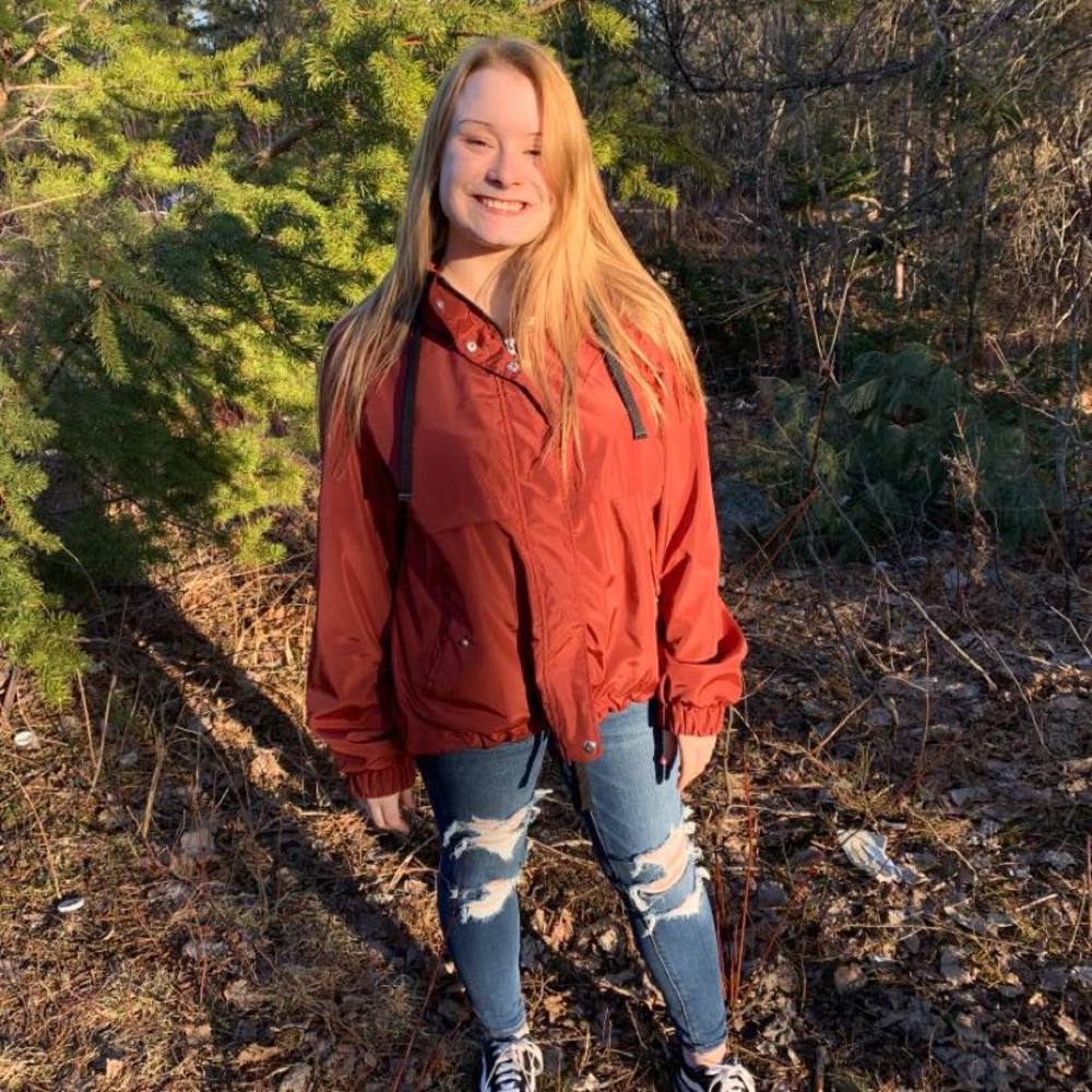 Meet your Posher, Kaitlyn
